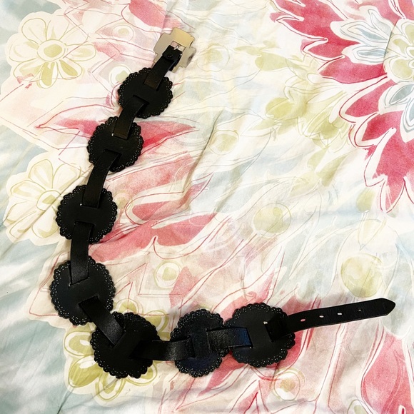 Southwestern Aztec Boho Chic Silver and Black Leather Oversized Belt - Picture 6 of 7